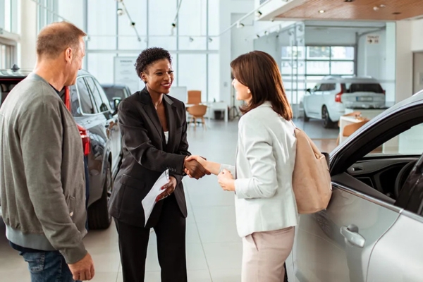 clean auto dealership