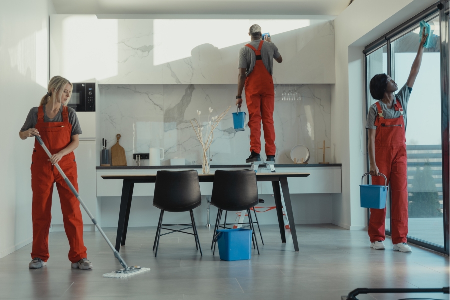 commercial cleaning team cleaning office space